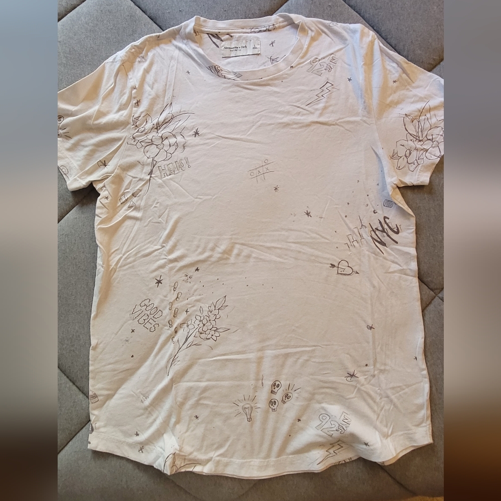 Abercrombie & Fitch Graffiti Tee Shirt